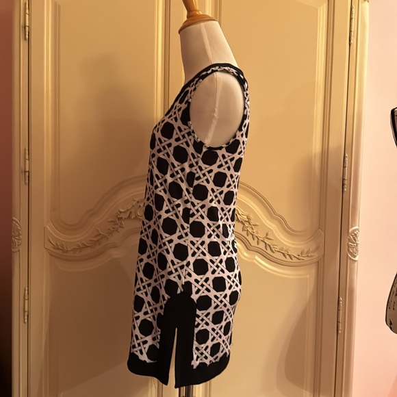 Tunic White House Black Market blouse top shirt scoop neck XS sleeveless long S - Picture 3 of 9